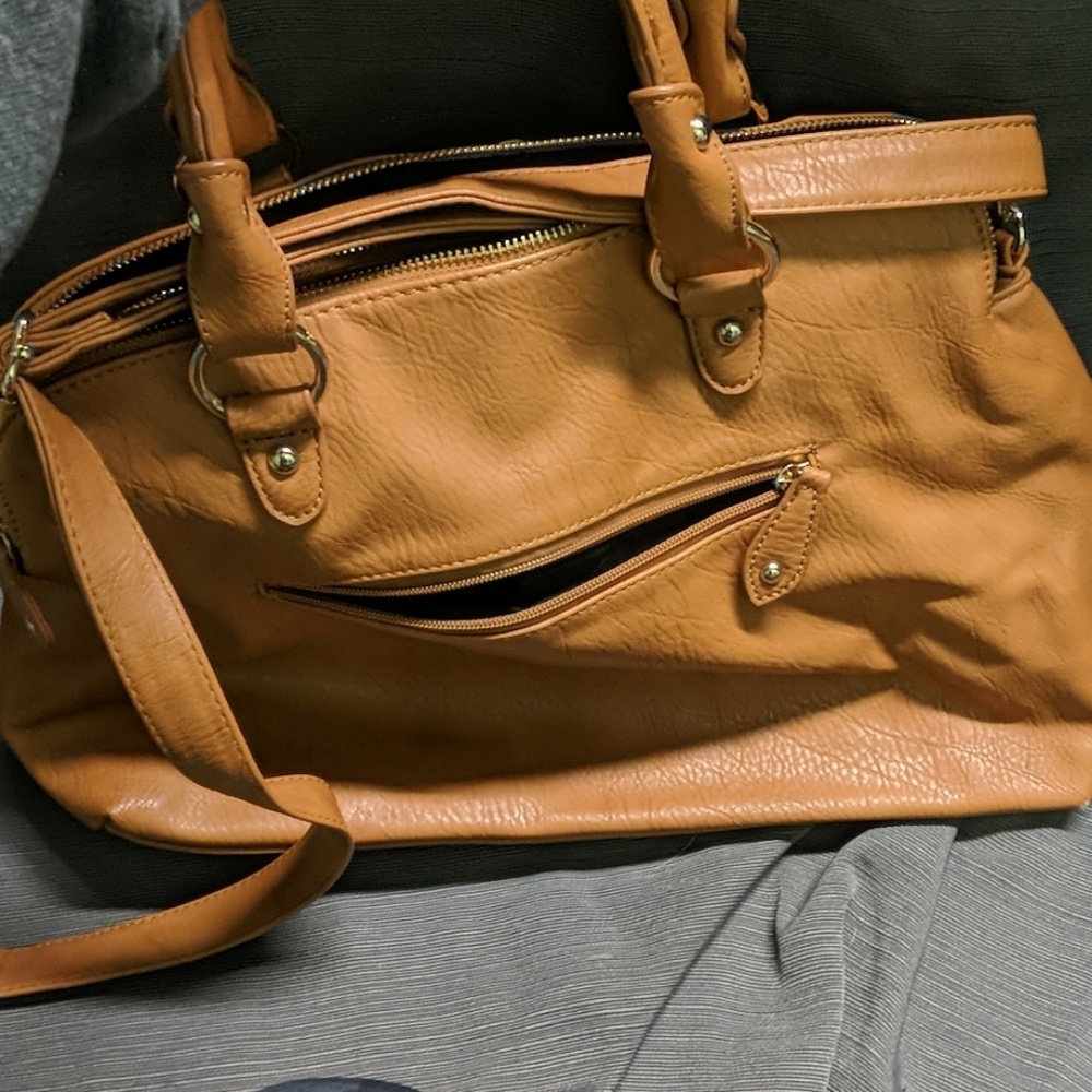 Hand bag